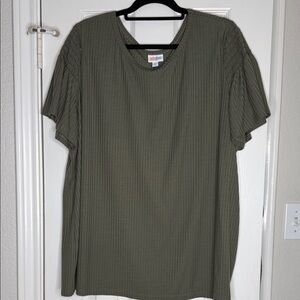 LuLaRoe Stephanie Olive Green Short Sleeve Top 2xl